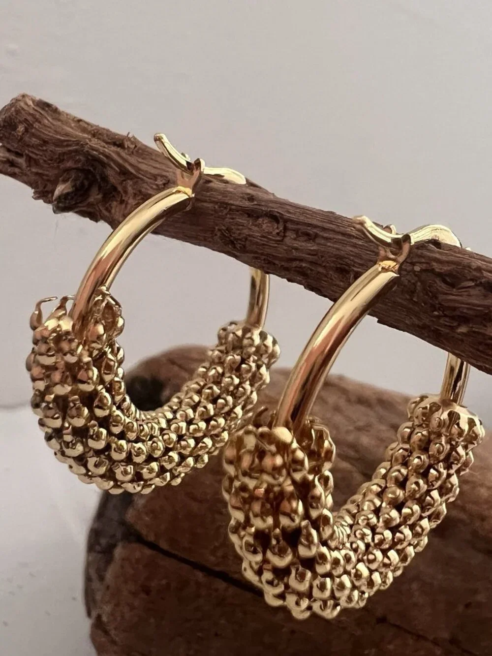 European American Gold Plated Texture C-Shaped Earrings Stainless Steel Jewelry